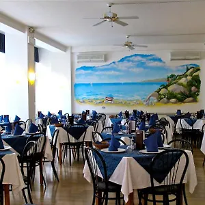https://hotel-holiday.emilia-romagnahotels.net